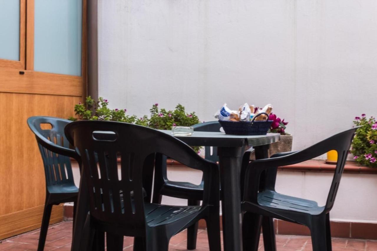 B&B Scarabeo Milazzo Exterior photo
